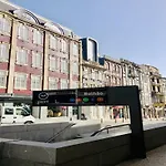 Charming Urban In Porto's Heart